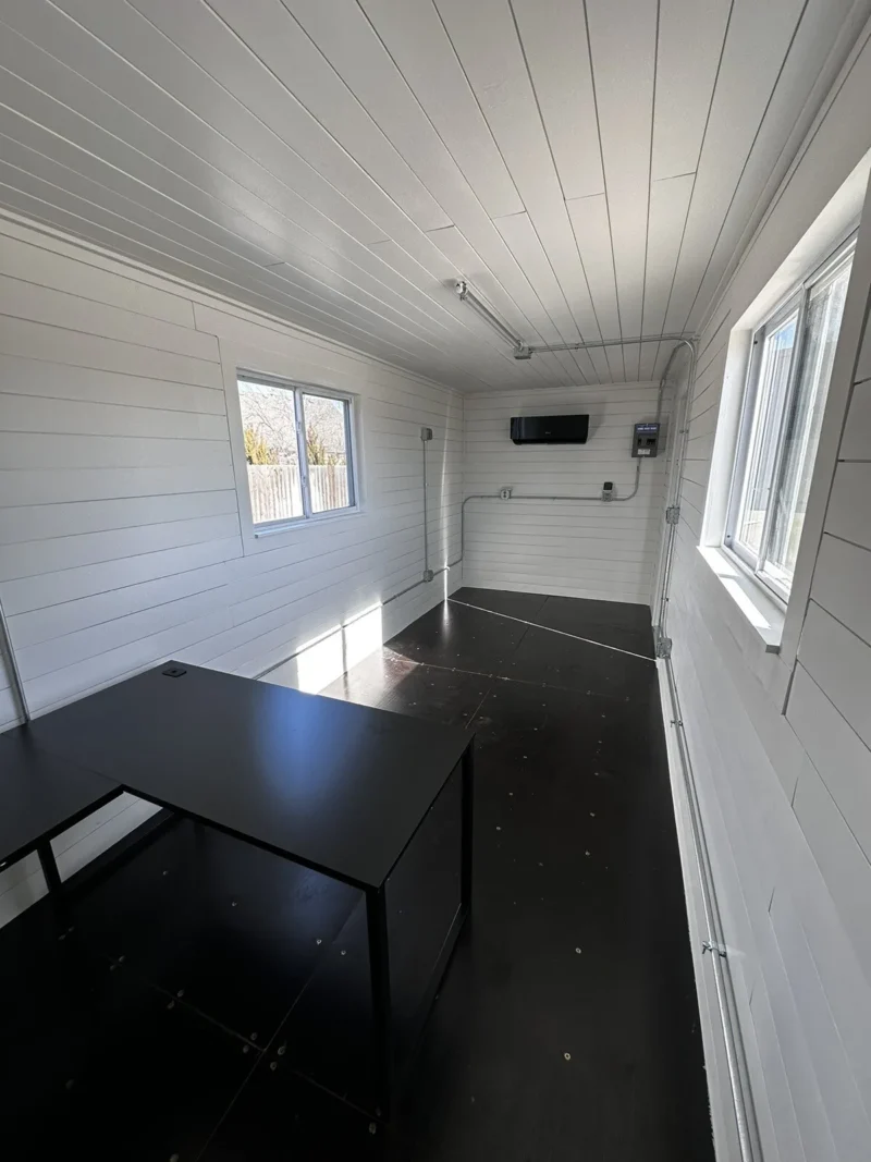 20ft 20’ Slate Gray Shiplap 120V Shipping Container Office Mini Split - Image 4