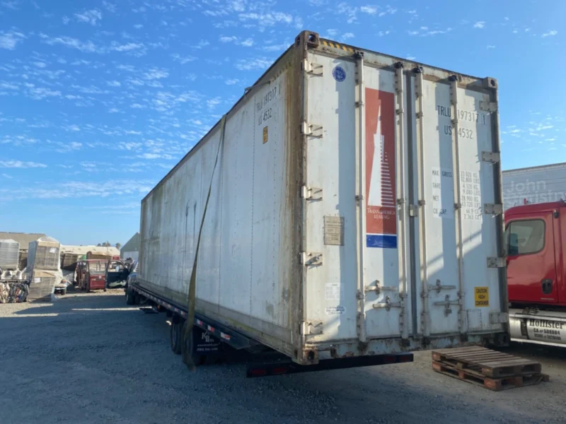 Used 40ft Refrigerated Shipping Container – With Custom Side Door Access - Image 8
