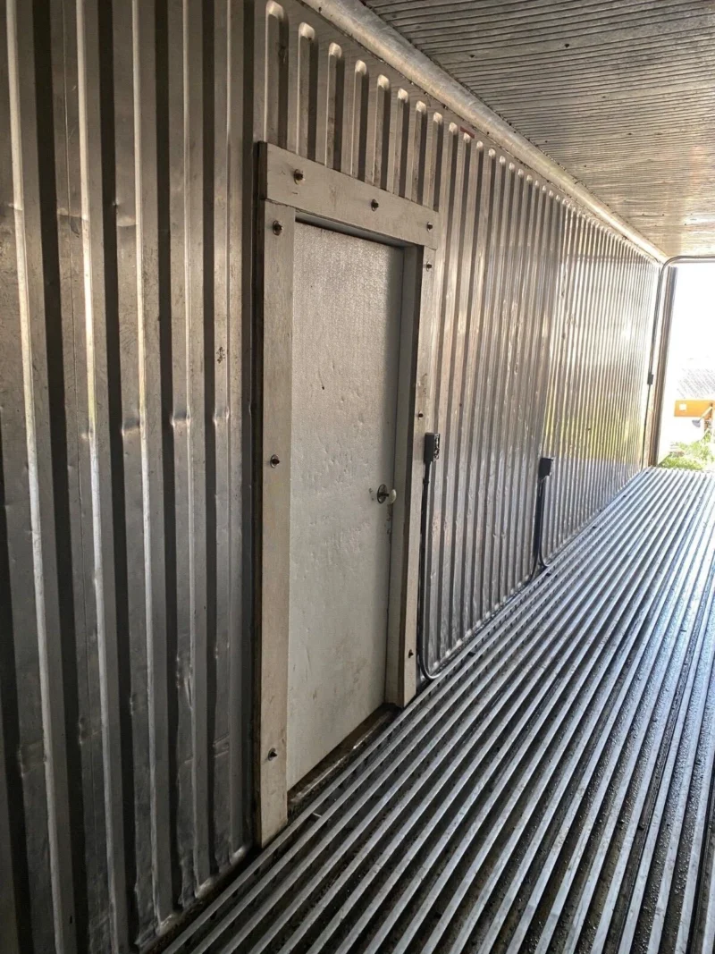 Used 40ft Refrigerated Shipping Container – With Custom Side Door Access - Image 7